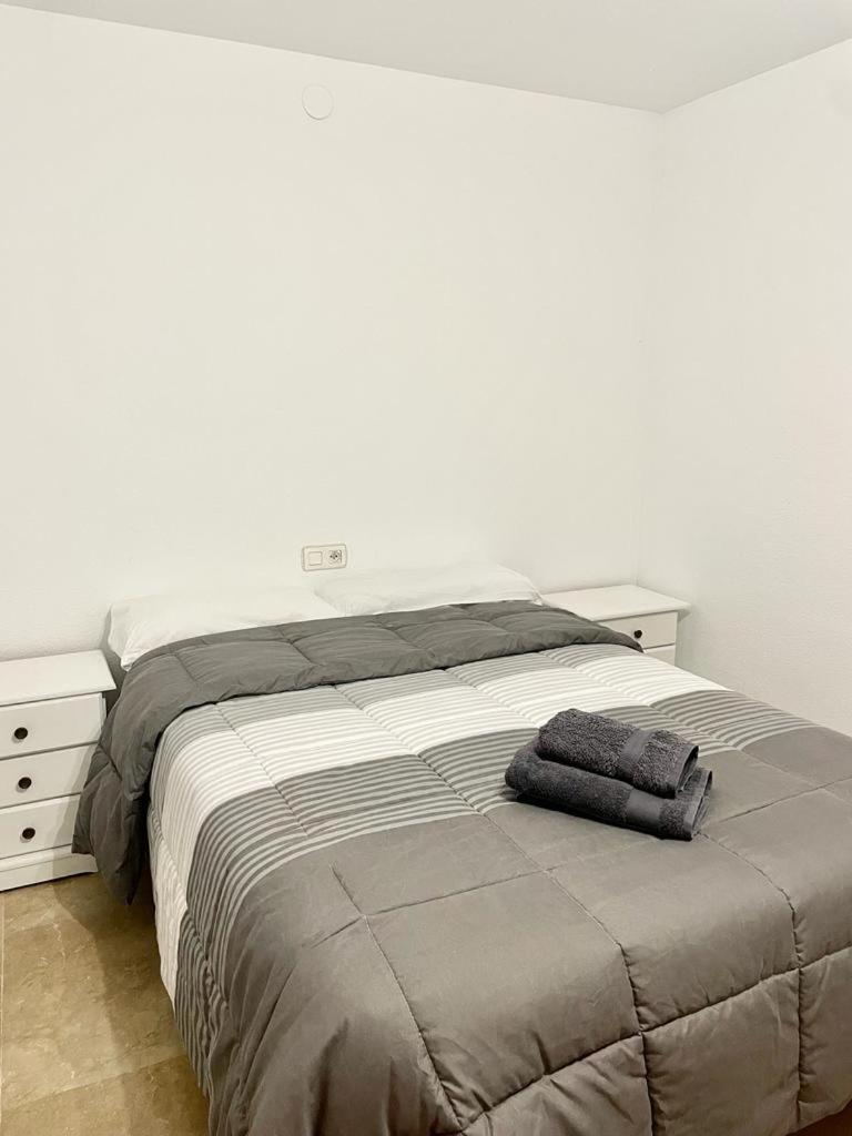 Apartamento, Piscina Y Parking Tico Medina Grenade