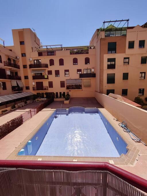 Apartamento, Piscina Y Parking Tico Medina Appartamento